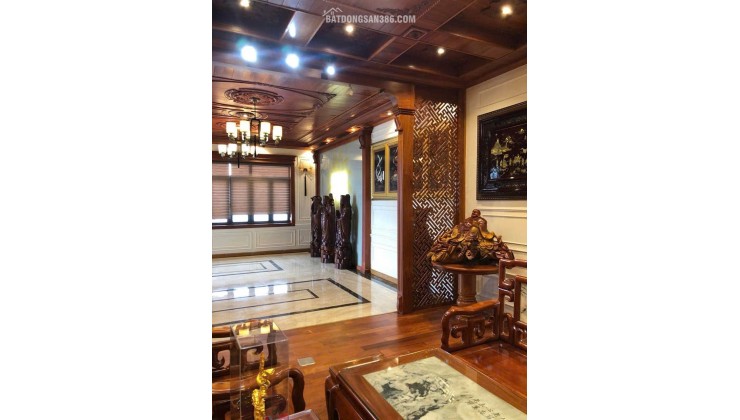 Biệt thự VIP 5 tầng Châu Âu, SHR, Vuông – Đường 12 Thủ Đức S